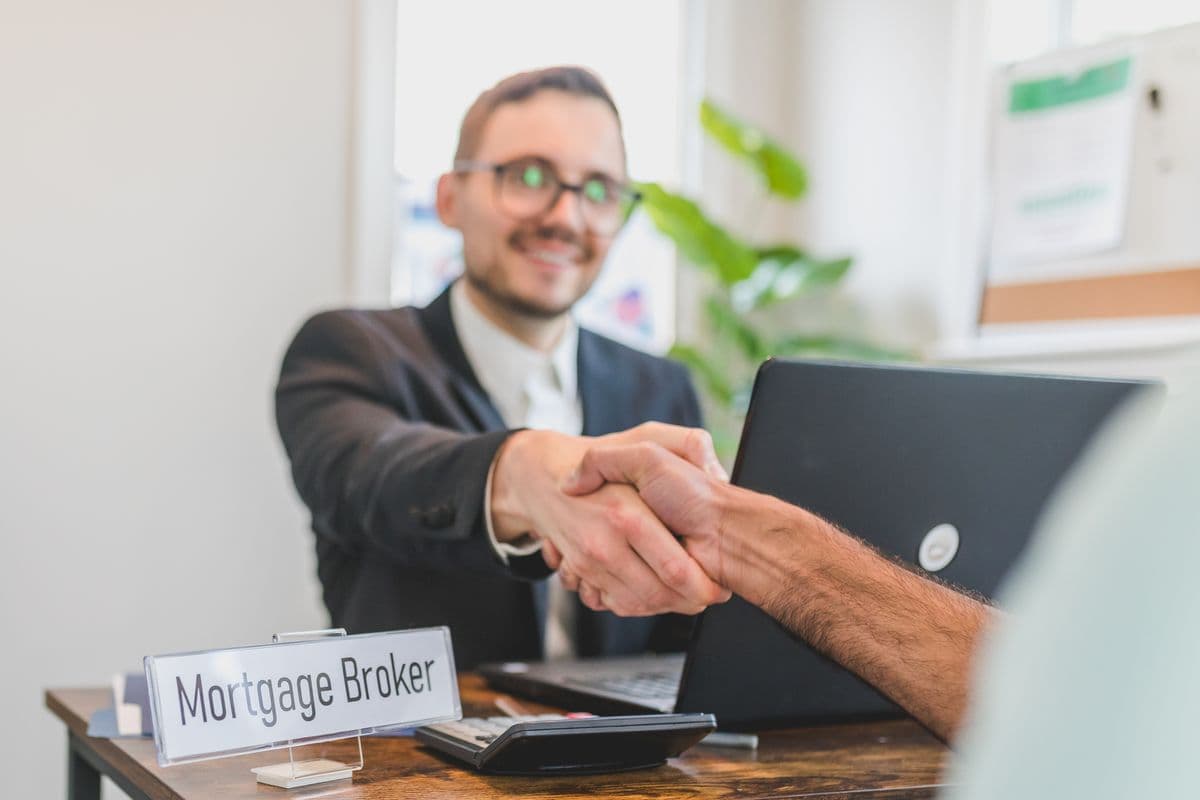 3 Ways Dr. Pierre Courchesne Shares to Stay in Touch with Your Customers
