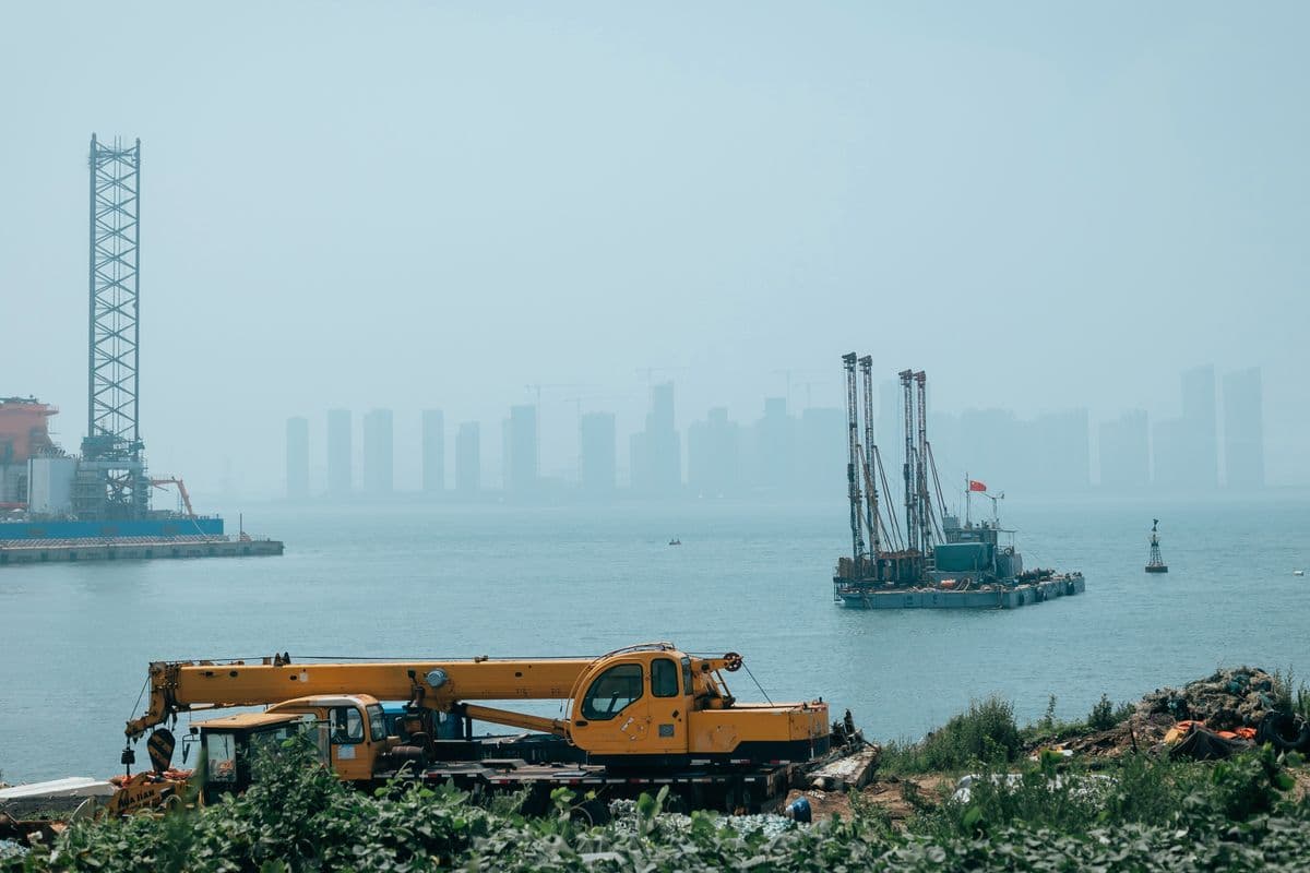 The Business of Waterfront Construction